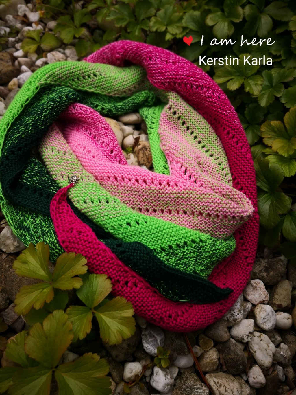 Ribbelstrickdings wird zum asymmetrischen&nbsp;Tuch